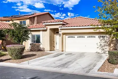 5716 Port Douglas Court, Las Vegas, NV 89113 