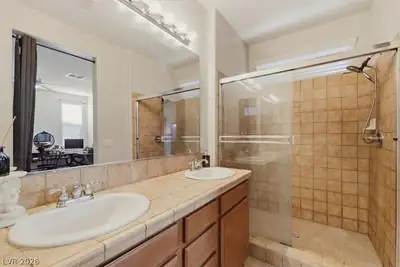 4417 Desert Park Avenue, North Las Vegas, NV 89085 Primary Bathroom
