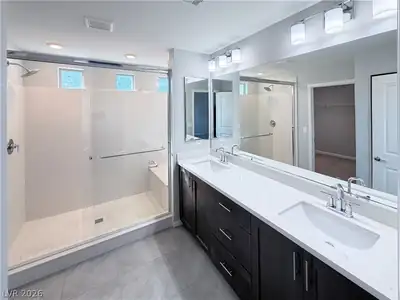 7764 Corte Bianca Court, Las Vegas, NV 89113 Primary Bathroom