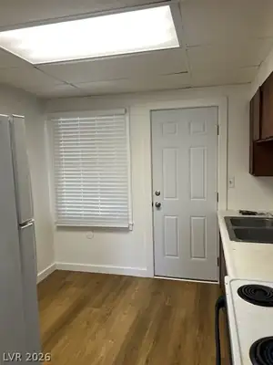 616 B Avenue D Kitchen