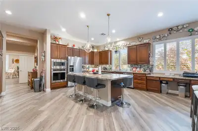 10610 Fairfield Avenue, Las Vegas, NV 89183 Kitchen