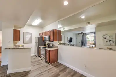 5150 South Jones Boulevard 108 Kitchen