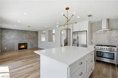 1620 Western Lily Street, Las Vegas, NV 89128 Kitchen