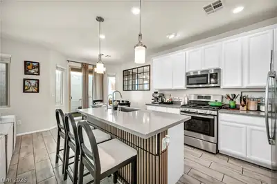 10815 Henesco Bay Street, Las Vegas, NV 89179 