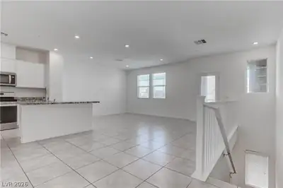 929 Kyanite Lane, Henderson, NV 89011 Living Room
