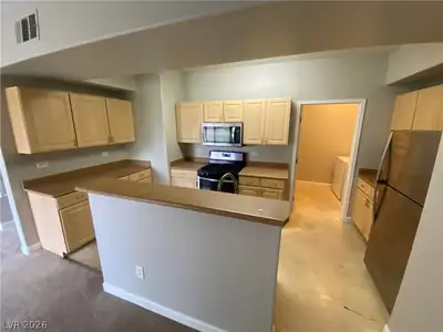 8250 North Grand Canyon Drive 2013 Kitchen