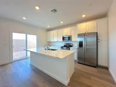 521 Daphne Terrace Street, Henderson, NV 89011 Kitchen