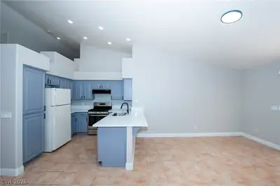 921 English Heather Drive, Las Vegas, NV 89123 Kitchen