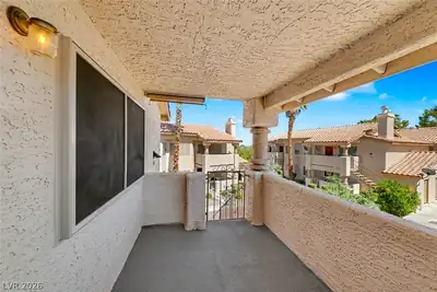1340 Pinto Rock Lane 201 Patio