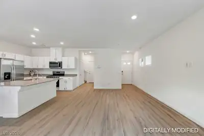 10036 Ullom Drive Living Room