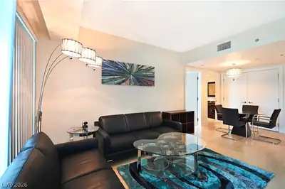 2700 South Las Vegas Boulevard 2107 Living Room