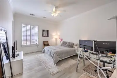 2984 Foxtail Creek Avenue Bedroom