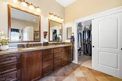 6671 Greenbriar Court, Pahrump, NV 89061 Primary Bathroom