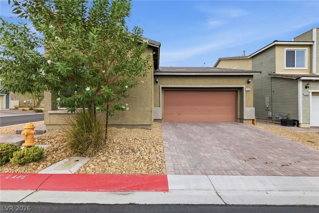 6940 Whispering Falls Drive, North Las Vegas, NV 89084