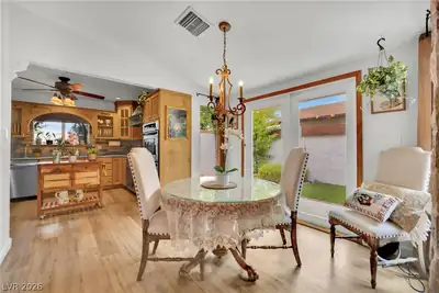 4550 Silver Peak Street, Las Vegas, NV 89103 Dining Area