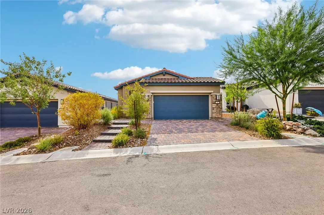 60 Stone Bluff Lane, Henderson, NV 89011