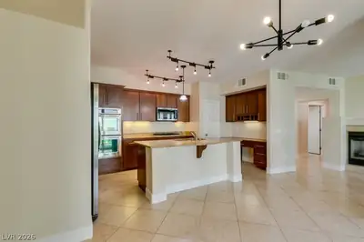 2555 Hampton Road 3203 Kitchen