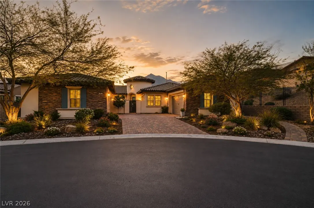 81 Navarra Canyon Court, Las Vegas, NV 89138