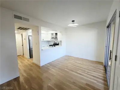 1534 Hialeah Drive D, Las Vegas, NV 89119 Dining Area