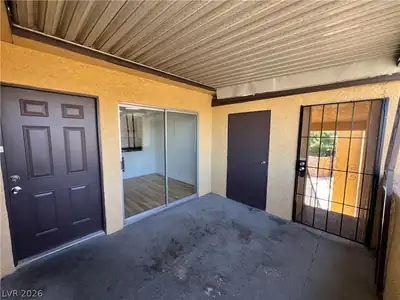 1534 Hialeah Drive D 
