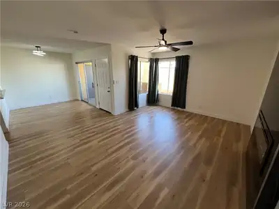 1534 Hialeah Drive D 