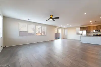 5946 Roaring Canyon Court, Las Vegas, NV 89139 Living Room