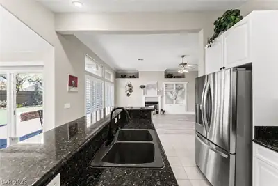 7364 South Brushwood Peak Avenue Kitchen