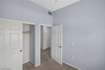 10245 South Maryland Parkway 2197 Bedroom