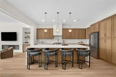 2456 Lothian Street, Henderson
