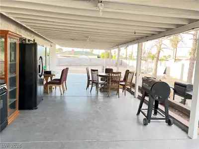 2901 King Midas Way, Las Vegas, NV 89102 Patio