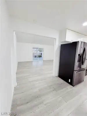 2901 King Midas Way, Las Vegas, NV 89102 Kitchen