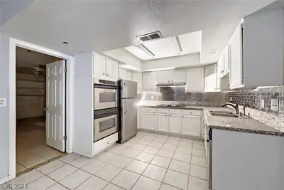 3260 North Heritage Way Kitchen