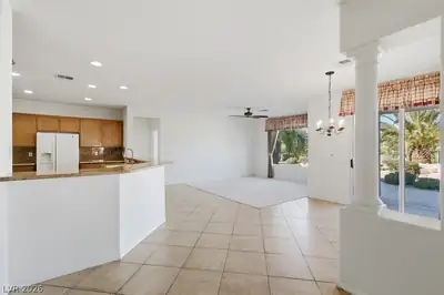 10356 Luna Magico Avenue Dining Area