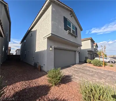 7024 Cottage Vista Avenue, Las Vegas, NV 89113 Front of Structure