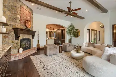 9707 Dream Brook Court, Las Vegas, NV 89149 Living Room