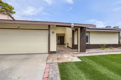 3956 Green Leaf Drive, Las Vegas