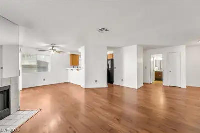 6859 Tamarus Street 202 Living Room