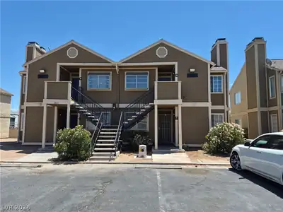 2664 Bryandouglas Drive B, Las Vegas
