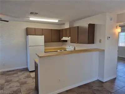 2664 Bryandouglas Drive B Kitchen