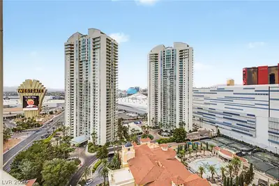 2777 Paradise Road 2102 Las Vegas, NV 89109