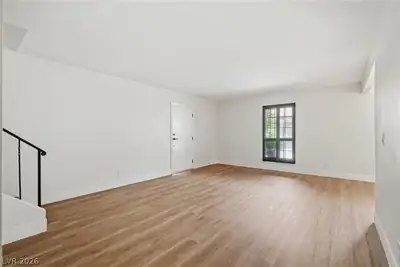 3045 Pinehurst Drive B Living Room