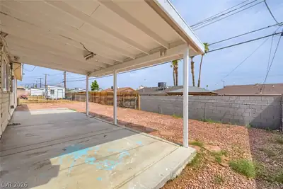 6512 Evergreen Avenue, Las Vegas, NV 89107 Patio
