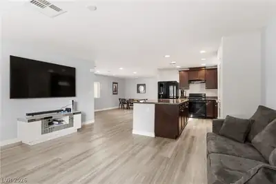 8950 Harmony Hall Avenue, Las Vegas