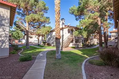 737 Rock Springs Drive 201 Yard