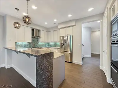1352 Fox Acres Drive, Las Vegas, NV 89134 Kitchen