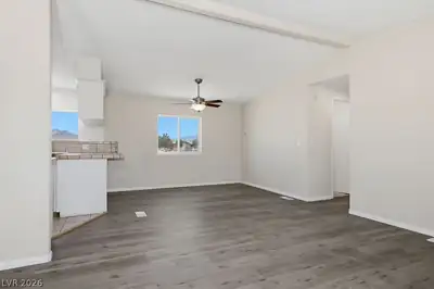 4550 West Horn Road Dining Area