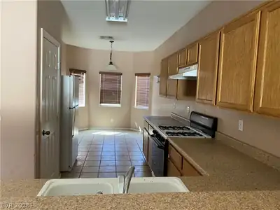 608 Cowboy Cross Avenue Kitchen