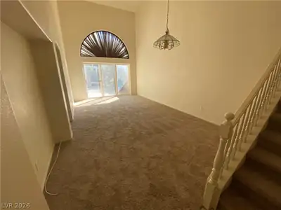 10185 Birch Bluff Lane Living Room
