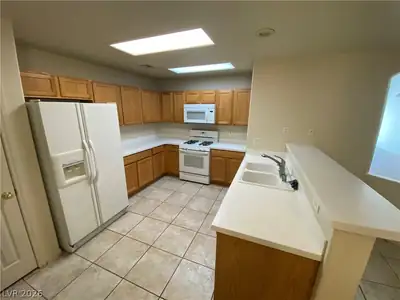 10185 Birch Bluff Lane Kitchen
