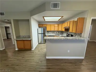 9580 West Reno Avenue 212 Kitchen